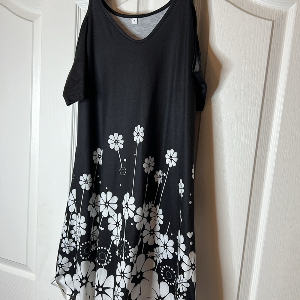 Light weight summer dress / cover up - Med - Picture 2 of 4